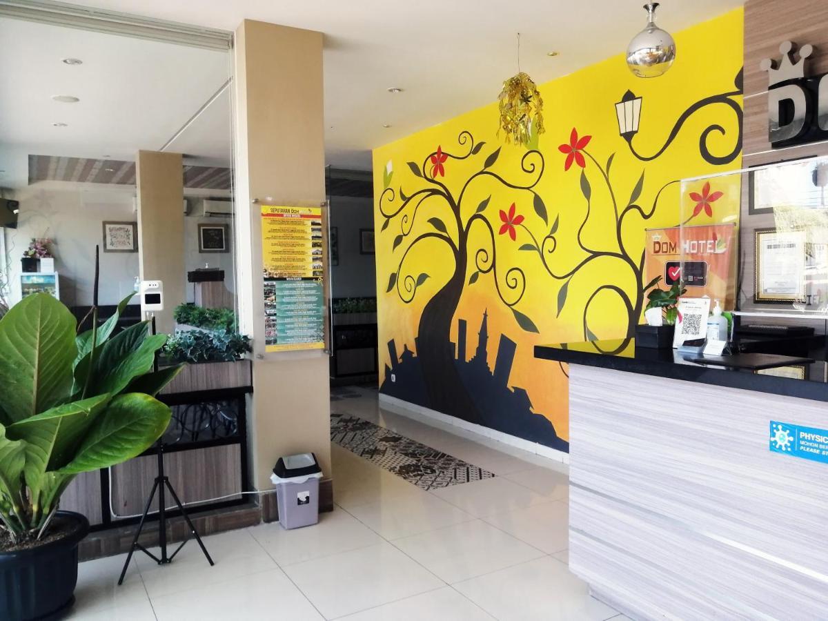Dom Hotel Jogja Ngaglik Ngoại thất bức ảnh