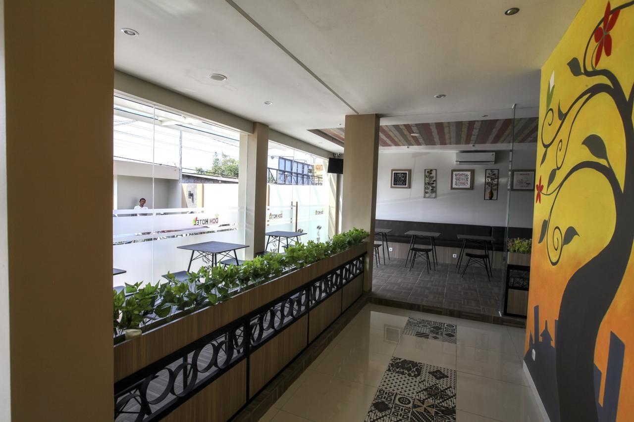 Dom Hotel Jogja Ngaglik Ngoại thất bức ảnh